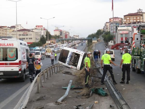 İstanbul'da yolcu otobüsü devrildi! Çok sayıda yaralı var - Resim: 4