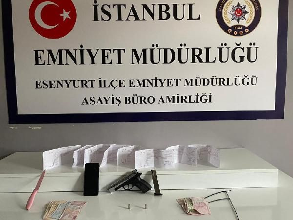 Esenyurt'ta erkeklere ilişki tuzağı! Sevişirken gizli kayda alıp tehdit etmişler - Resim: 1