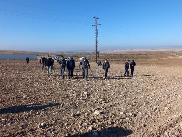 Trabzon'da toprağa gömüldü haberi yayıldı! Karış karış yerini arıyorlar - Resim: 2