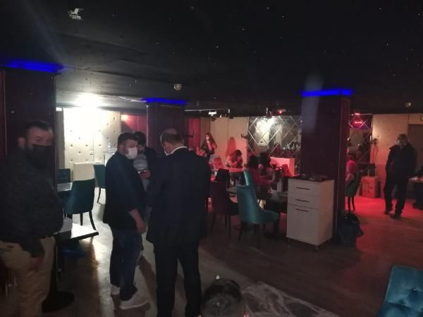 Ankara'da korona eğlencesi! Aralarında temaslılar da var - Resim: 1