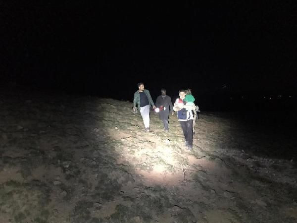 Yürekler ağızlara geldi! Van'da kaybolan minik Şeyma 6 saat sonra taşların arasında bulundu - Resim: 1