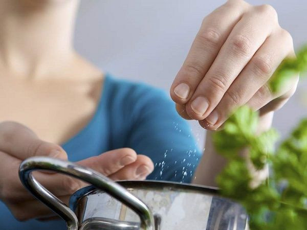 Diyet tuz kullananlar dikkat! Ölümcül hastalıklara davetiye çıkarıyor! - Resim: 4