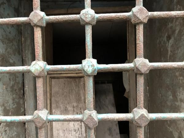 İstanbul'da mirasçılar tesadüfen buldu sandıktan çıkanla şaşkına döndüler - Resim: 4