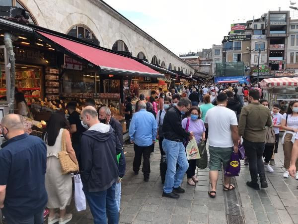 Koronavirüsle mücadelede aşı olmayanlar için yeni kısıtlamalar! İşte masadaki formüller - Resim: 4