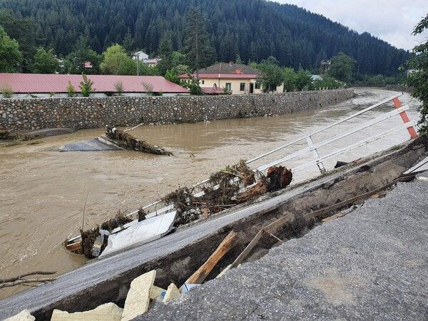 Kastamonu'da kahvaltı hazırlarken hayatının şokunu yaşadı: İlk defa böyle bir şey başımıza geldi - Resim: 4