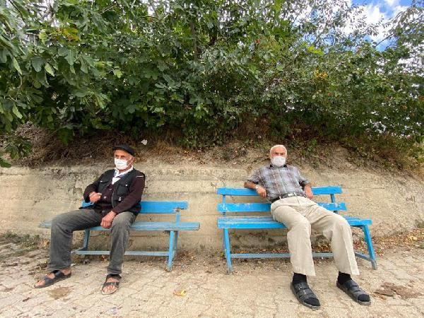 Türkiye'de koronavirüs bu köye giremedi! 50 nüfuslu Gökpınar köyünün sırrı - Resim: 4