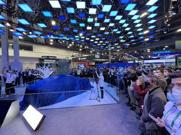 TOGG ilk kez görücüye çıktı! İşte TOGG'un yeni otomobili - Resim: 4