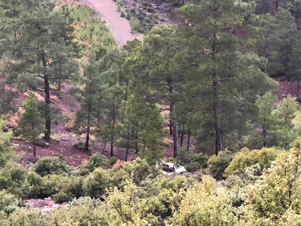 Denizli'de kayıp aranıyorlardı otomobille uçurumdan çıktılar - Resim: 1