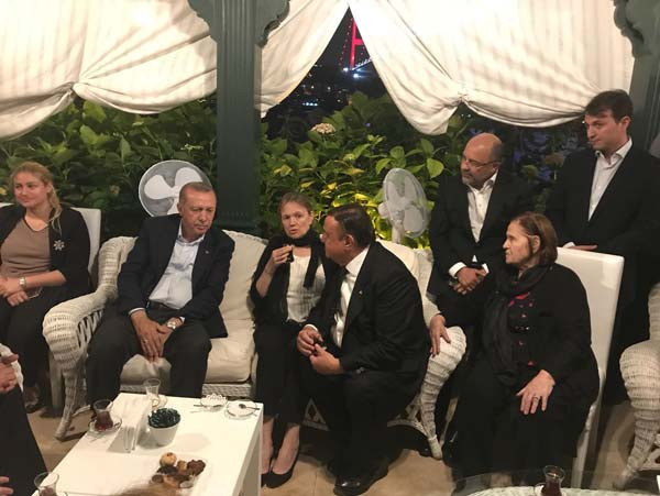 Erdoğan'dan Demirören ailesine başsağlığı ziyareti - Resim: 3