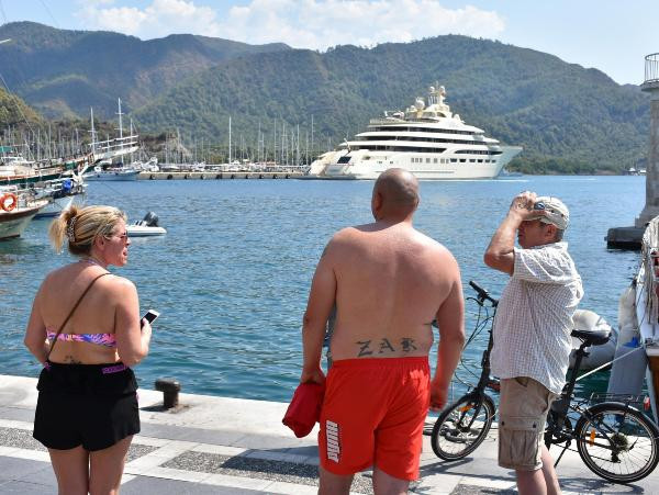 Türkiye'de bir ilk yaşandı! Marmaris'e servet bıraktı - Resim: 3