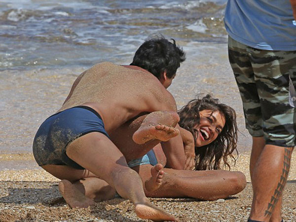 İrina Shayk'ın Hawaii çekimleri gündemi sarstı! - Resim: 1