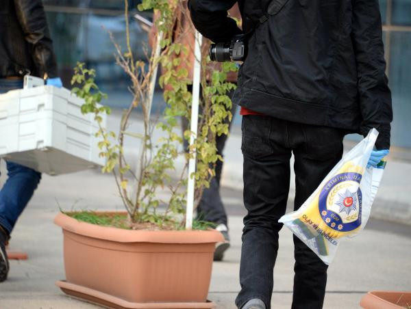 Müteahhitlik bürosunda silahlı saldırı! - Resim: 3