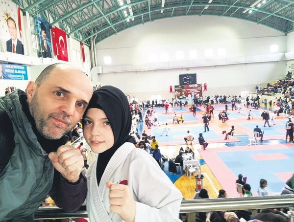 Karate Şampiyonası'nda skandal! Başörtülü sporcu men edildi, genel sekreterden tepki çeken sözler - Resim: 1