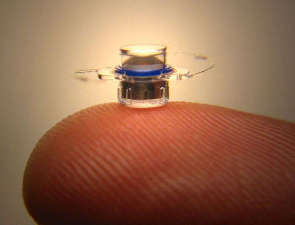 Göz bozukluğuna 'teleskop' mucizesi - Resim: 1