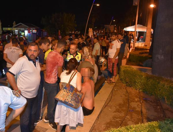 İngiliz çiftin kavgası ortalığı karıştırdı! Alkolün etkisi geçince de... - Resim: 4