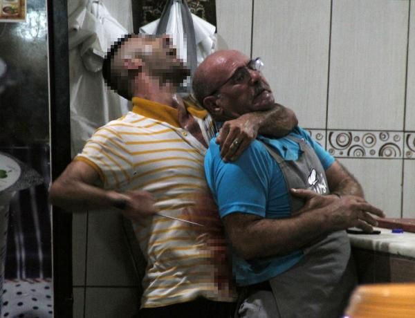 Antalya'da rehine krizi! Boğazını kesti kanlar içinde bıraktı: Beni kesin öldüreceksiniz - Resim: 3