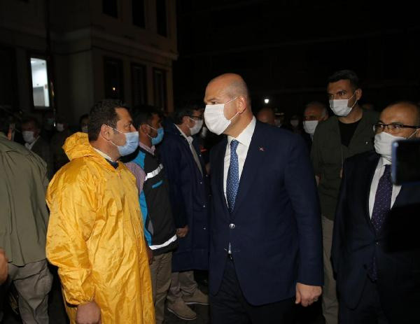 Trabzon Of'ta heyelan can aldı! İçişleri Bakanı Süleyman Soylu olay yerinde - Resim: 2