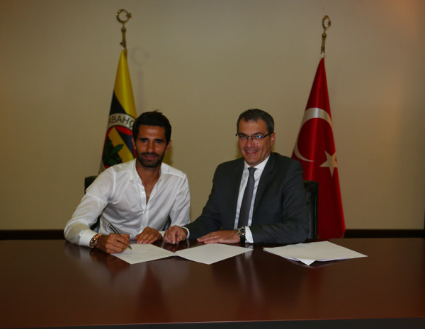 Alper Potuk sözleşmesinde indirime gitti! Takdir kazandı - Resim: 0