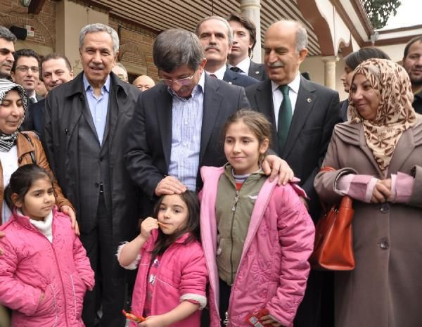 Bakan konvoyunda taksici krizi - Resim: 2