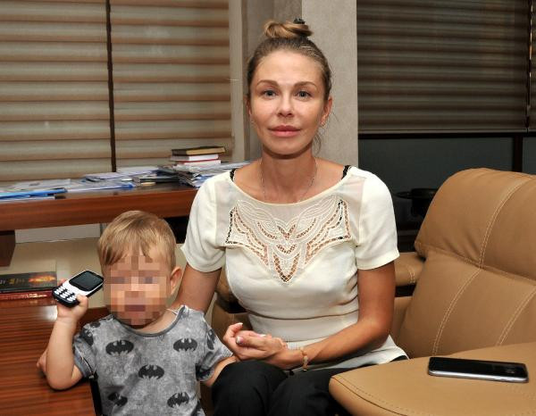 Rus kızı şoke eden gerçek! Türk aşığı hergün evden çıkarken... - Resim: 1