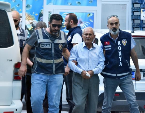 Kocasını parka çağırıp 'karını boşa ben alacağım' deyince... - Resim: 1