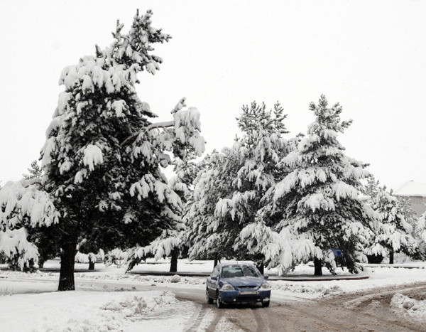 Bahar ortasında kar esareti - Resim: 4