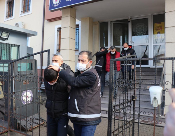 Sakarya'da misafirlikte genç kadının şüpheli ölümü! Kahreden detay ortaya çıktı: Meğer kızı... - Resim: 1