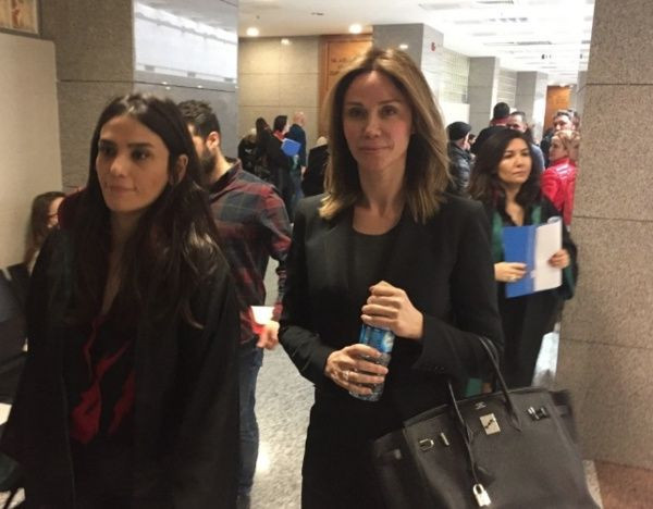 Demet Şener depresyona girince kendini kuaföre kapattı - Resim: 2