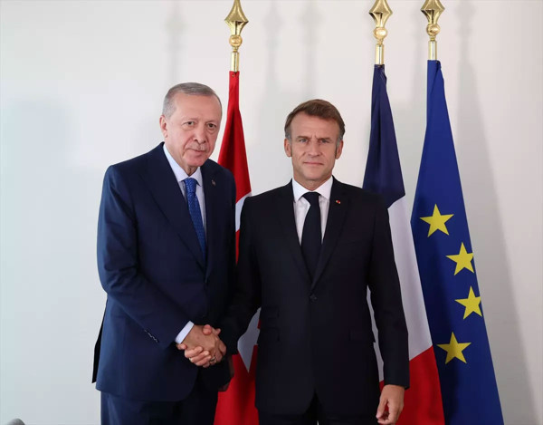 Cumhurbaşkanı Erdoğan, Şara ve Macron ile görüştü! - Resim: 0