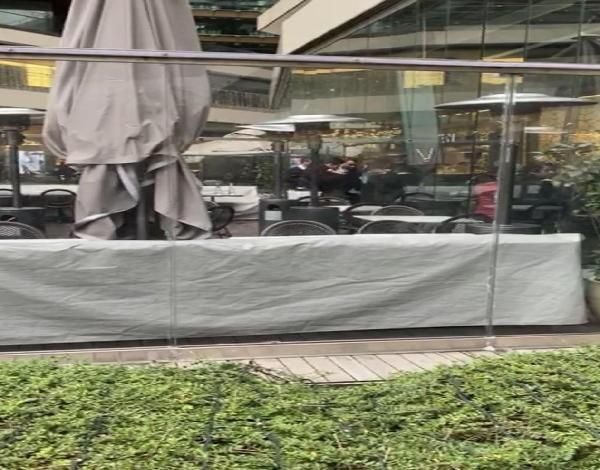 AVM'de kafenin çatısı çöktü 3 kişi yaralandı - Resim: 3