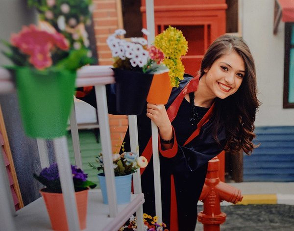 Aybüke Yalçın kimdir ölümü nasıl oldu? Aybüke Öğretmen hayatı - Resim: 0