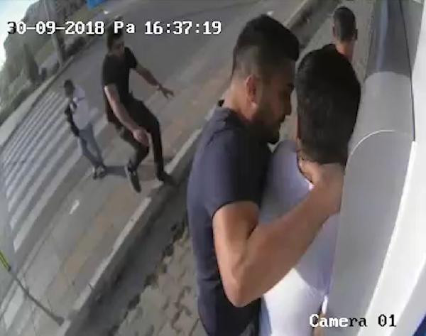 ATM'de bu tuzağa dikkat! İğne deliği büyüklüğünde... - Resim: 1