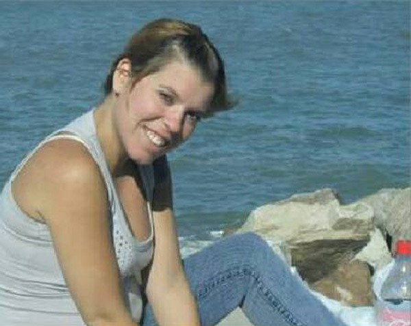 Ailesinin söylediği yalan fotoğraflara bakınca 31 yıl sonra ortaya çıktı!  - Resim: 2