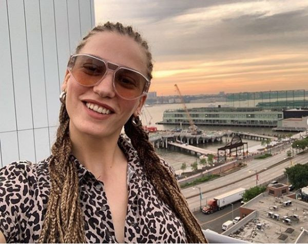 Evli kulüp başkanından hamile kaldığı söylenince Serenay Sarıkaya affetmedi! Davayı açtı - Resim: 2