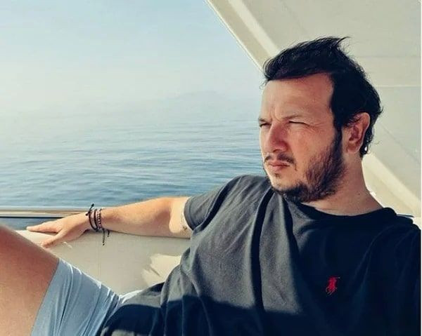 İstanbul Sözleşmesi konusunda sessiz kalan Şahan Gökbakar'dan dikkat çeken paylaşım - Resim: 1