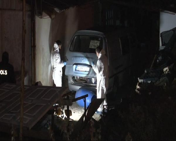 Korkunç cinayet! Çığlıklar atarak dışarı fırladı... - Resim: 1