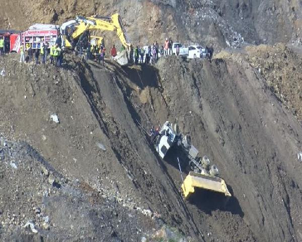 Sultangazi'de uçurumda can pazarı! - Resim: 1