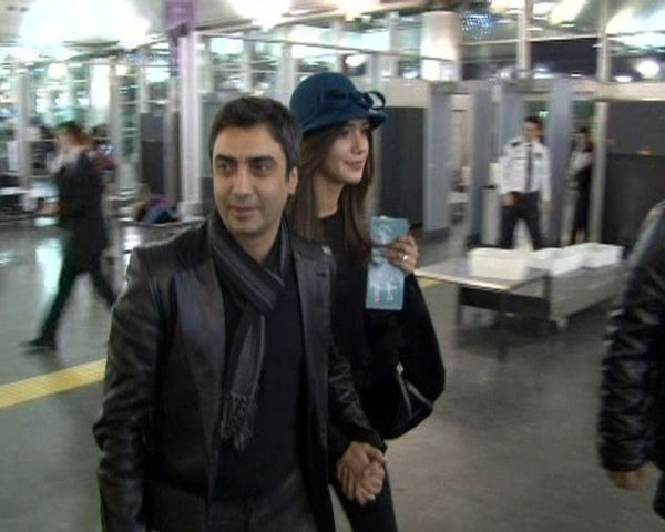 Necati Şaşmaz balayına böyle gitti - Resim: 4