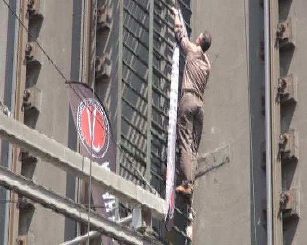 Galata köprüsüne tırmandı - Resim: 3