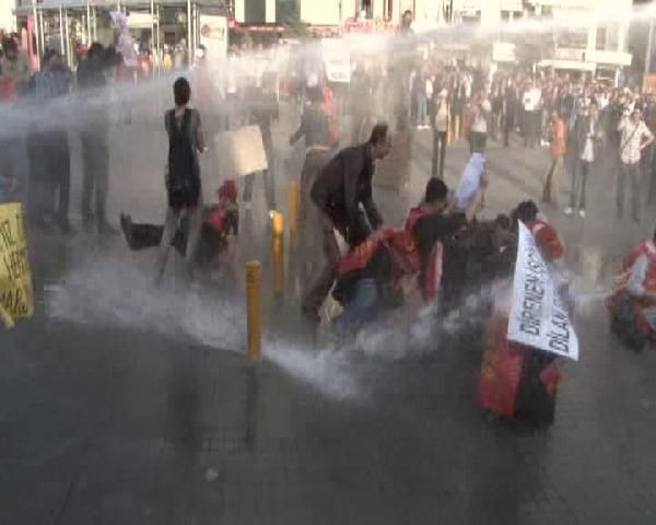 Dilan eylemine polis müdahalesi - Resim: 2
