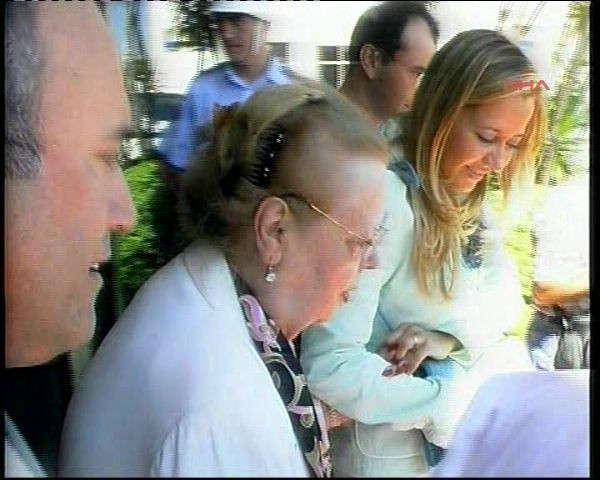 Nazmiye Demirel hayatını kaybetti - Resim: 2