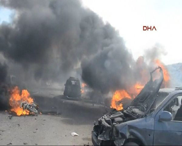 Sınır hattında patlama! 7 kişi öldü! - Resim: 2