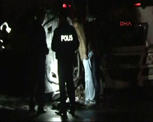 Antalya'da korkunç trafik kaza: 5 kişi yanarak öldü - Resim: 4