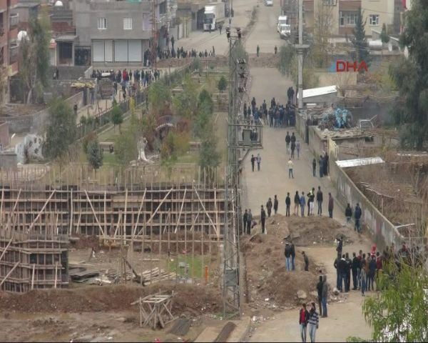 Cizre'de PKK ile HÜDA-PAR çatışması  - Resim: 2