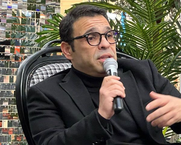 Ünlü sunucu Okan Karacan'ın başı dertte! Özel görüntüler ve taciz iddiaları ile şantaj şoku - Resim: 3