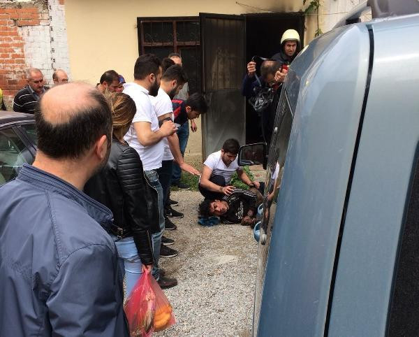 Alevler arasında kalan otoparkçıyı genç kız kurtardı! - Resim: 4