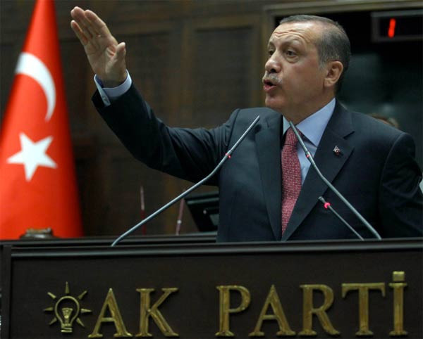 Erdoğan boks eldiveni giydi - Resim: 2