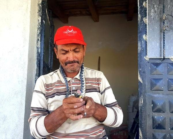 İnanılmaz olay! 200 lira karşılığında eve girdi ve zehirli yılanı.. - Resim: 4