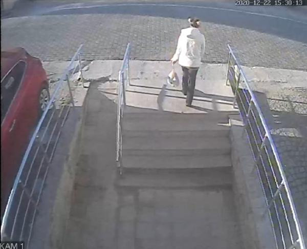 Bebeğini çöpe atan anne ve erkek arkadaşı gözaltında! Görüntüler ortaya çıktı - Resim: 0