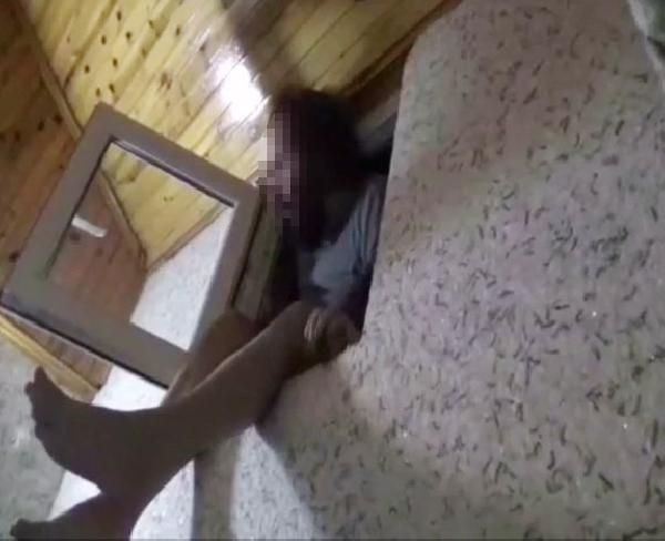 Çatı katına şok baskın! FETÖ şüphelileri hücre evdeki gizli bölmede yakalandı - Resim: 2